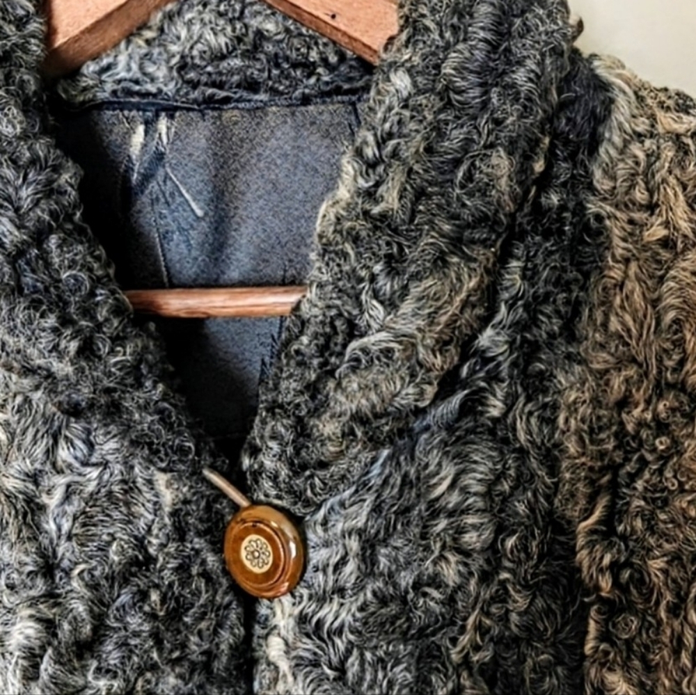 : XL: Vintage Gray Persian Lambswool Swing Style Coat.